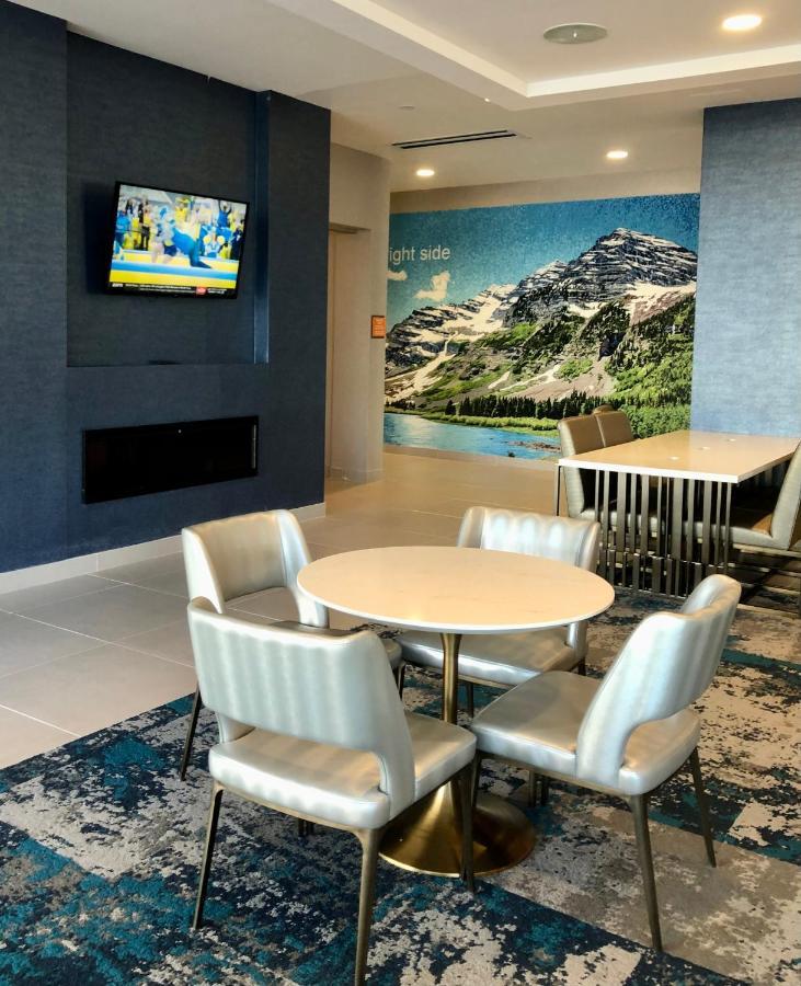 La Quinta Inn & Suites By Wyndham Denver Parker Dış mekan fotoğraf