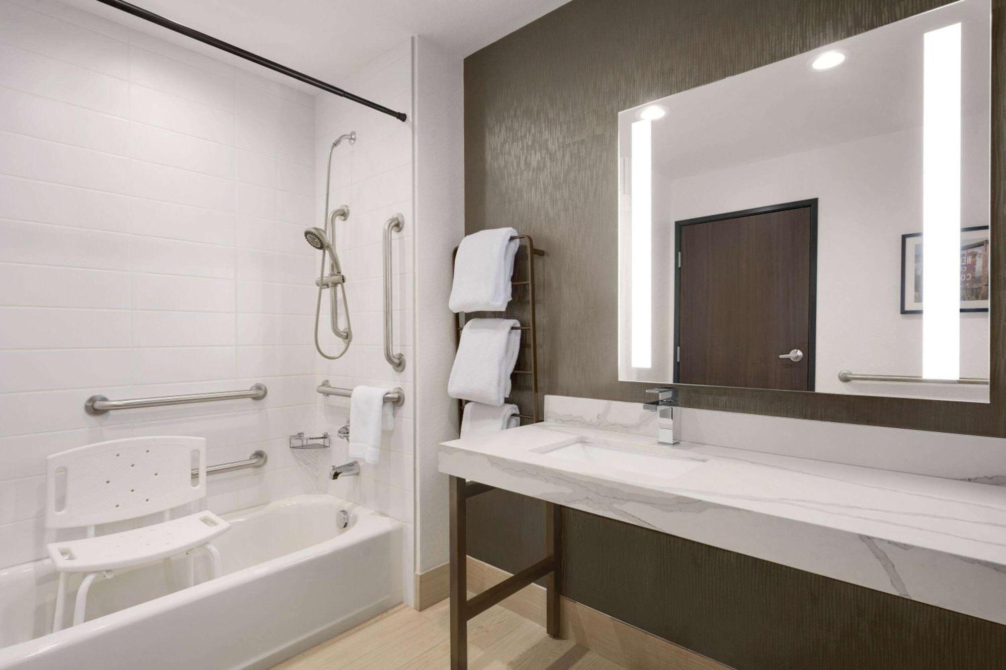La Quinta Inn & Suites By Wyndham Denver Parker Dış mekan fotoğraf